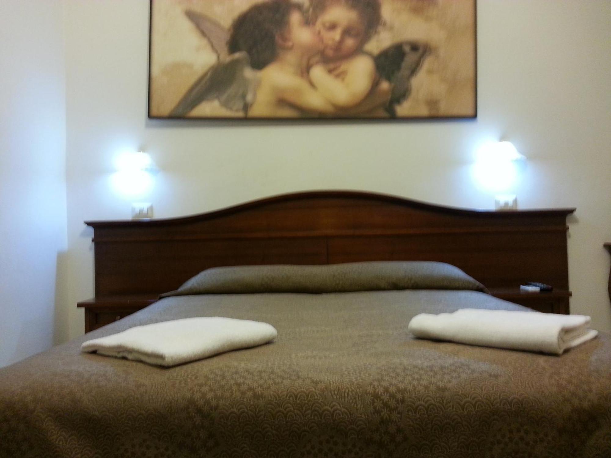 Guesthouse Alex II Рим Номер фото